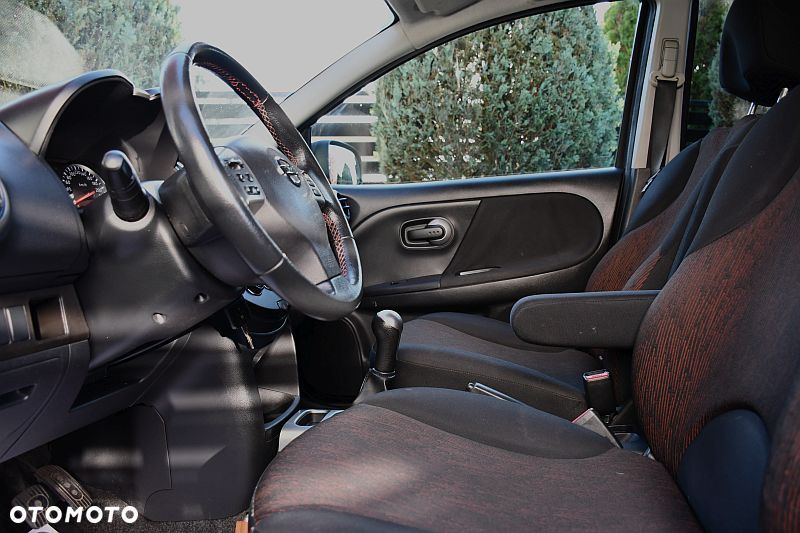 Nissan Note 1.6 Tekna - 10