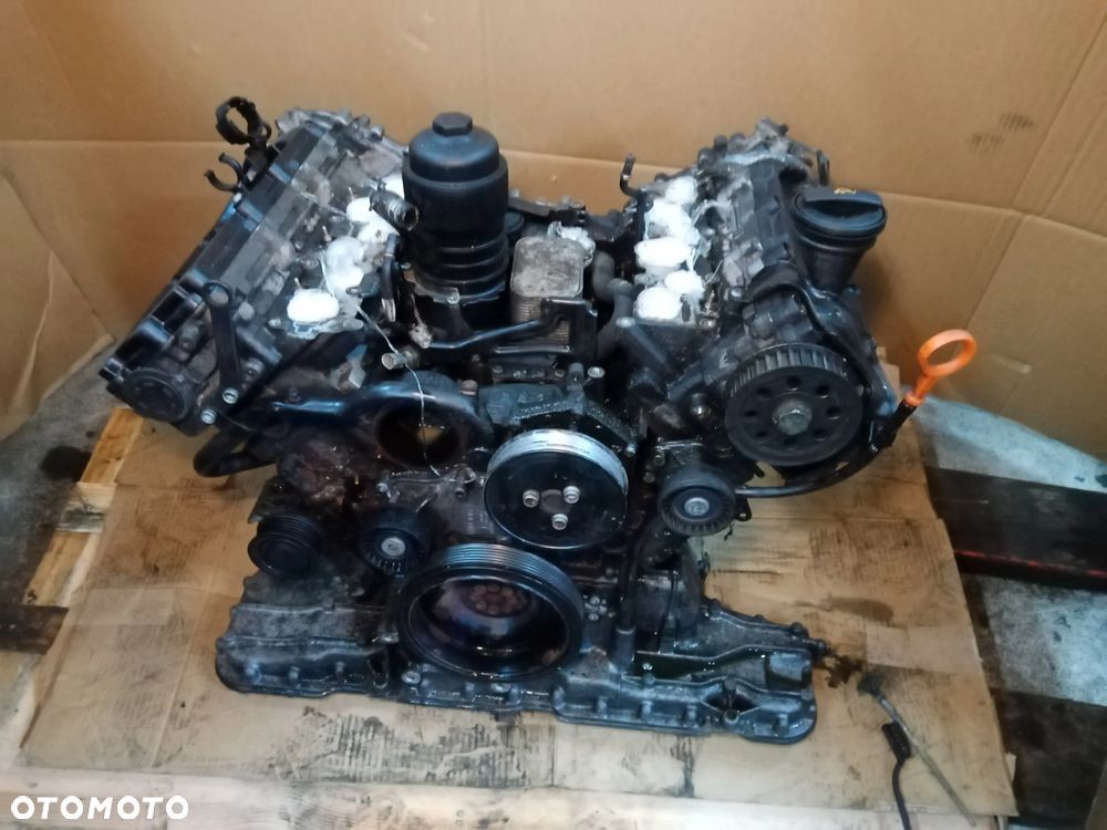 Silnik blok silnika słupek Audi A6 C6 2.7 TDI BPP - 1