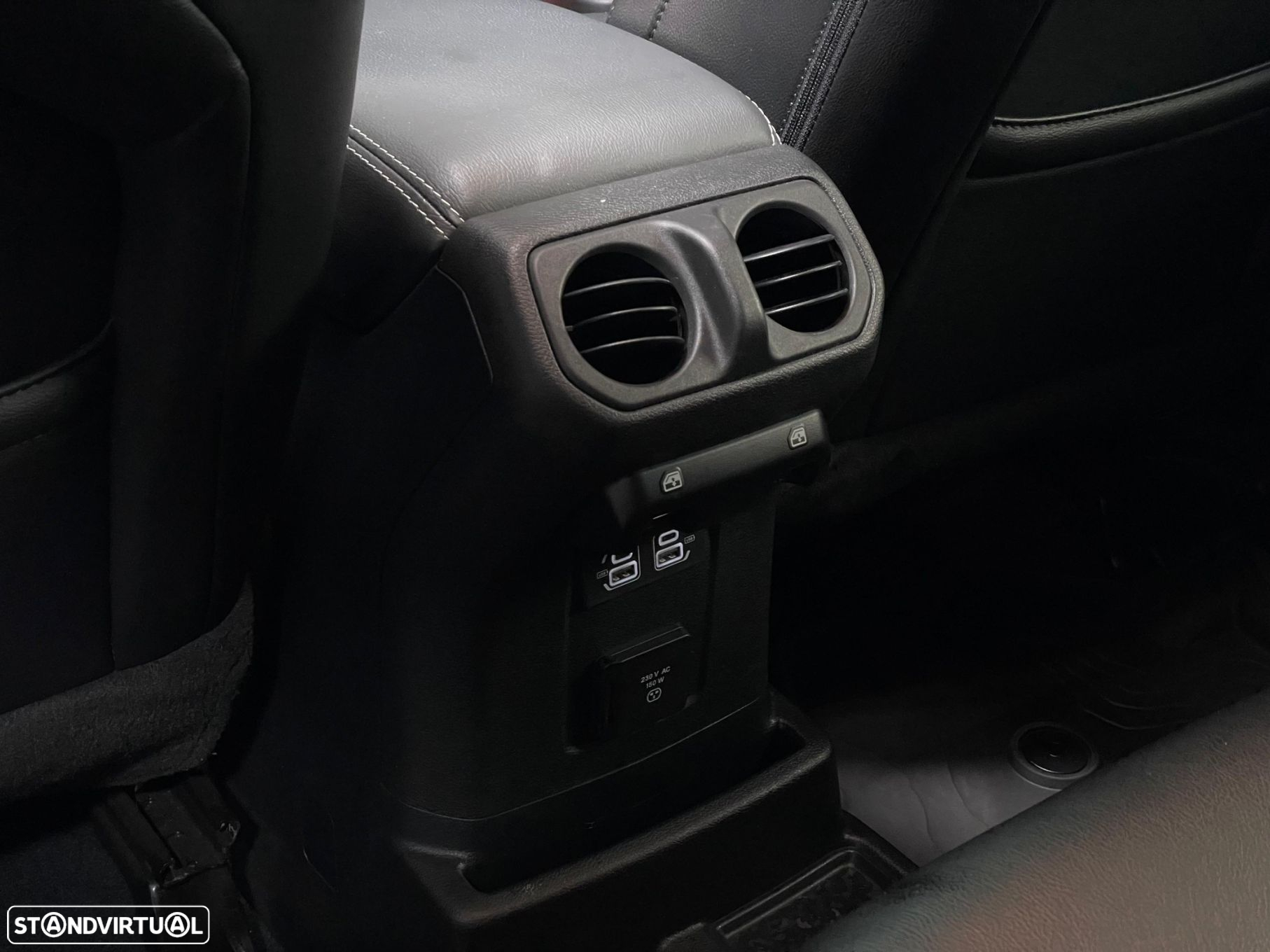 Jeep Wrangler - 27
