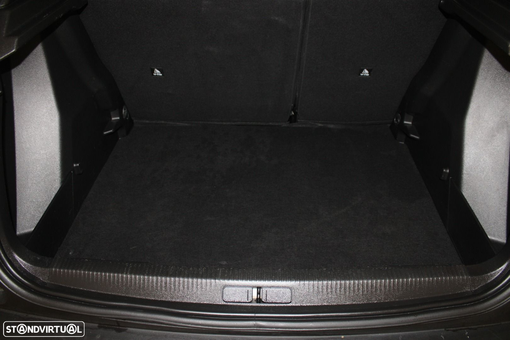 Peugeot 2008 1.2 PureTech Active - 24