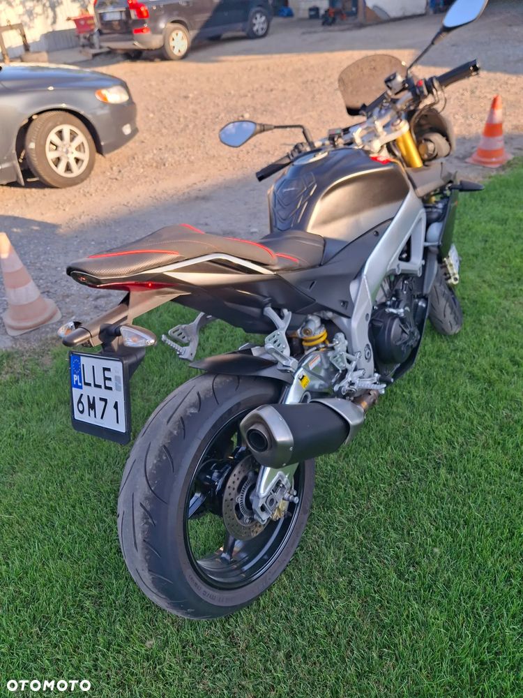 Aprilia Tuono - 14