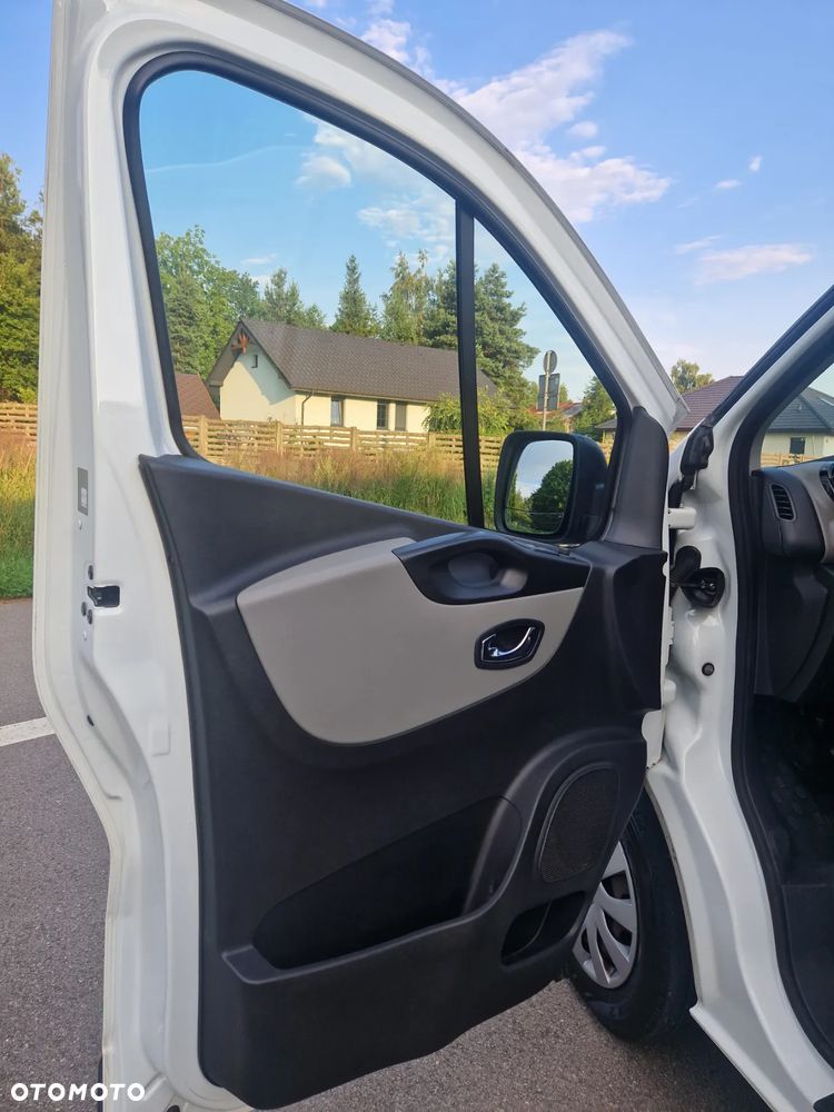Renault Trafic - 27