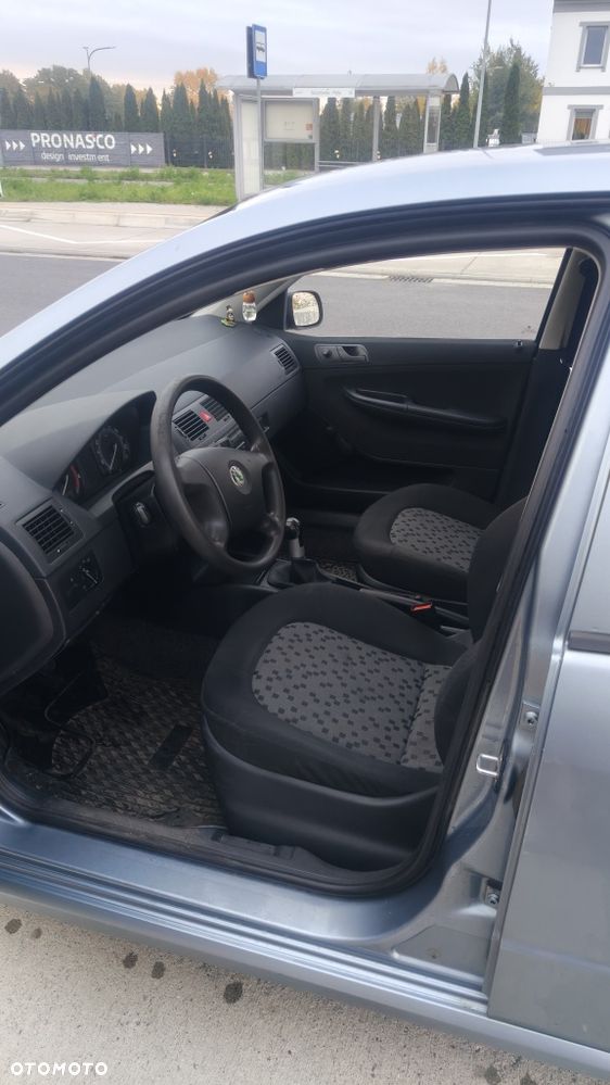Skoda Fabia - 5