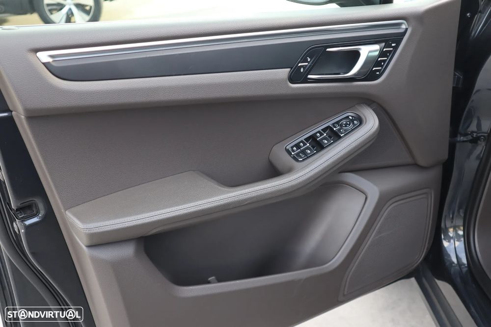 Porsche Macan PDK - 16