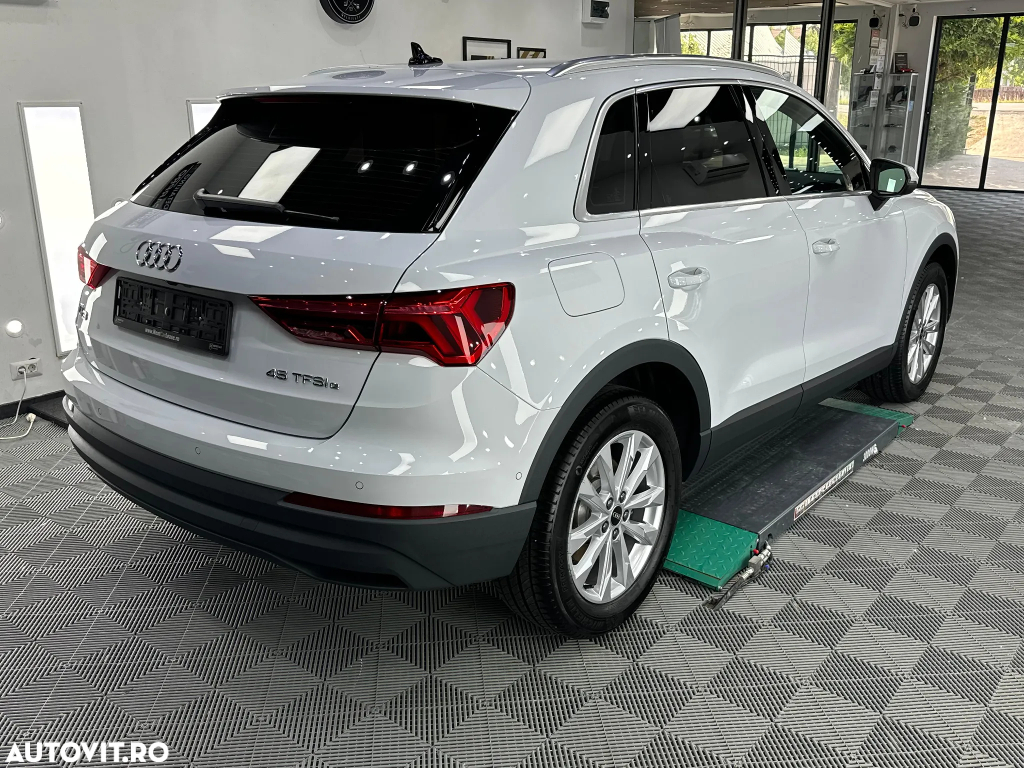 Audi Q3 1.4 45 TFSI e PHEV S Line - 2