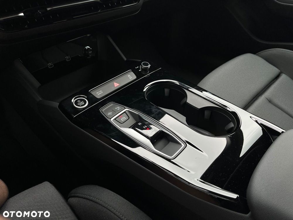 Audi A6 Sportback e-tron - 8