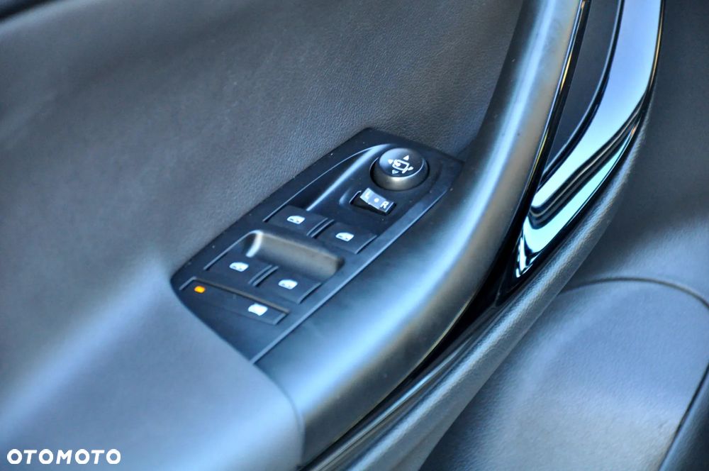 Opel Astra 1.4 Turbo Start/Stop Automatik Business - 34