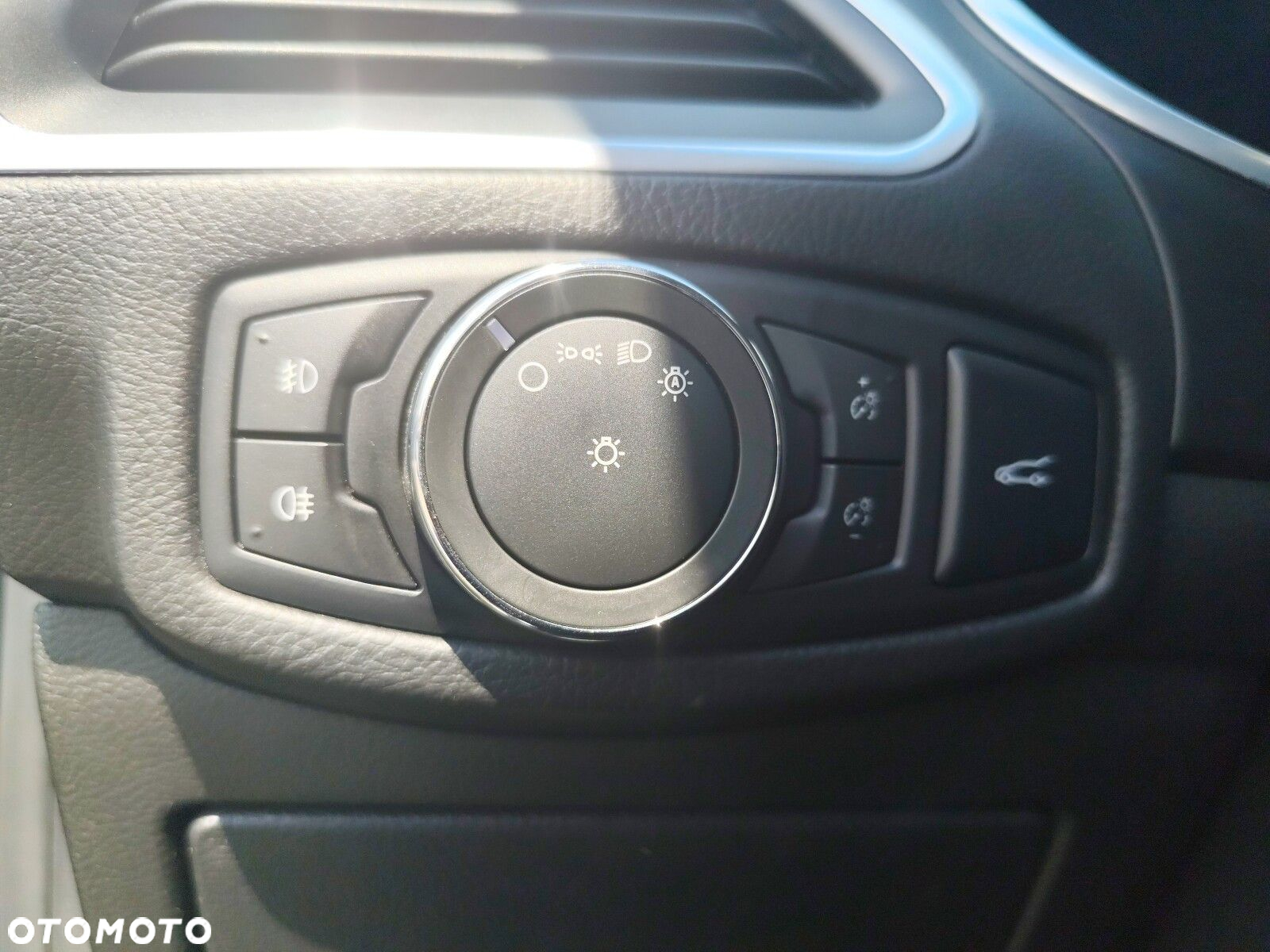 Ford Edge - 22