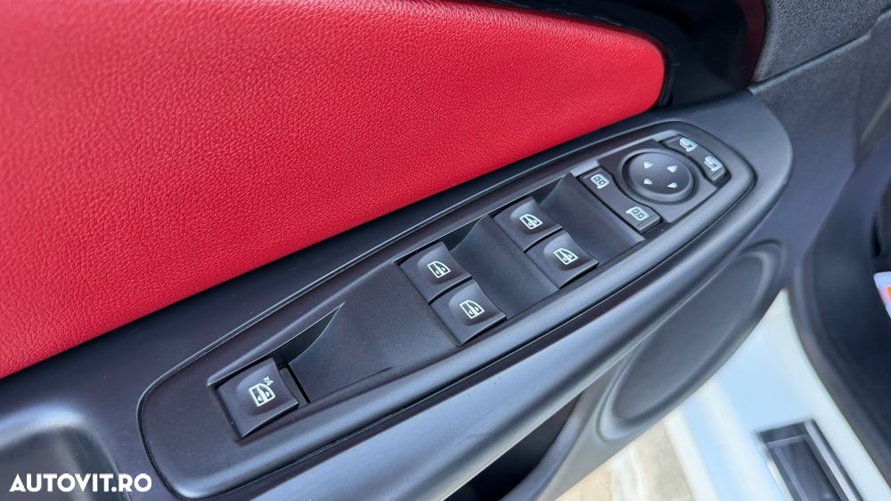 Renault Megane Energy dCi 130 Start & Stop FAP Coupe-Cabri Luxe - 14