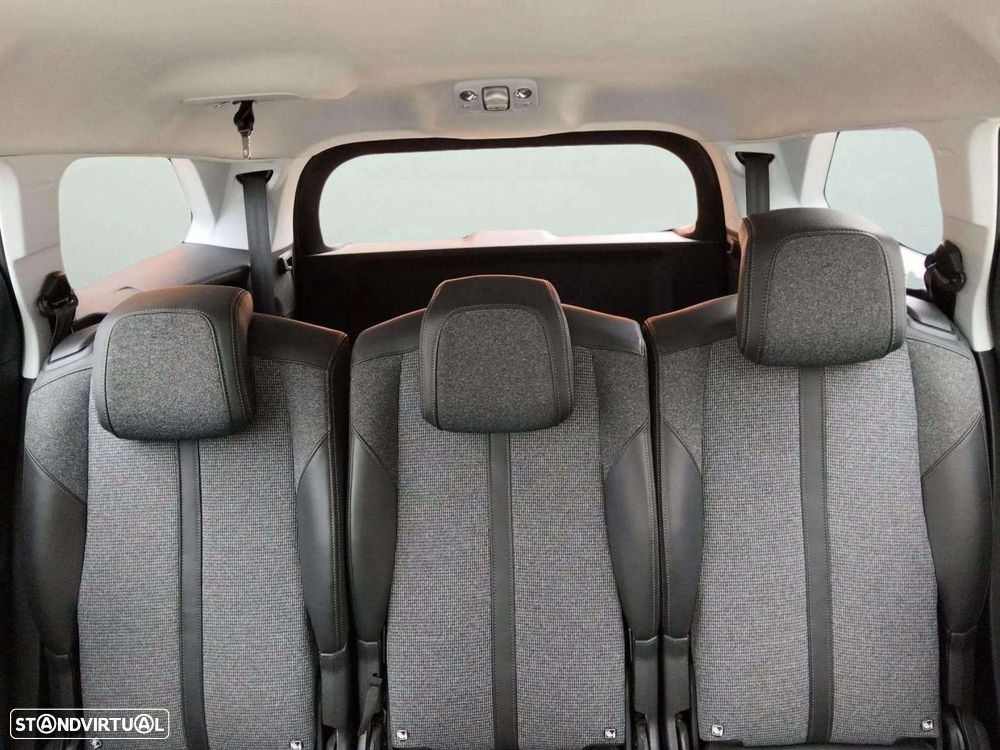 Peugeot 5008 1.5 BlueHDi Allure EAT8 - 18