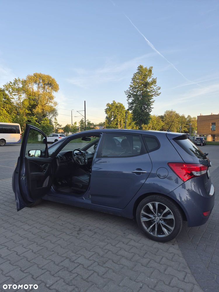 Hyundai ix20 ver-1-6-blue-comfort - 8