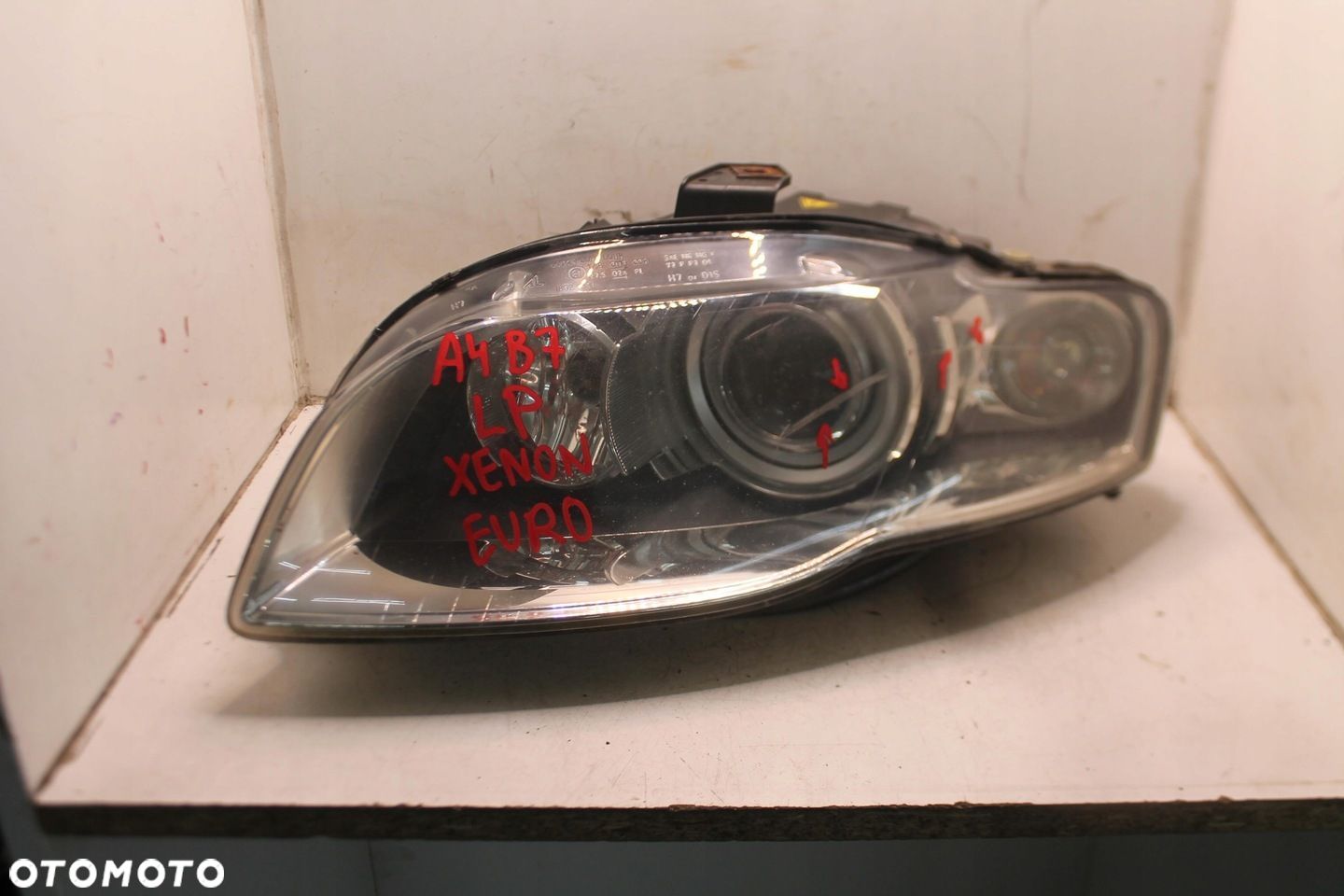 LAMPA LEWY PRZÓD XENON 8E0941029BP AUDI A4 B7 04-08 EUROPA - 1