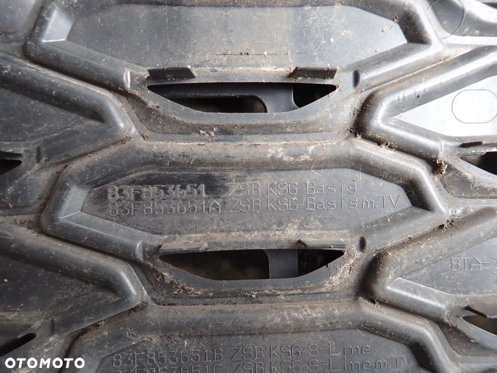 AUDI Q3 S-LINE LIFT GRILL 83F853651A - 7