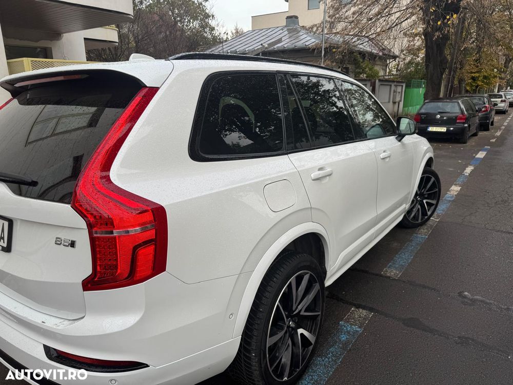 Volvo XC 90 - 7