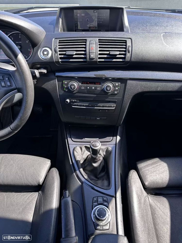 BMW 120 d Limited Edition Lifestyle c/ M Sport Pack - 53