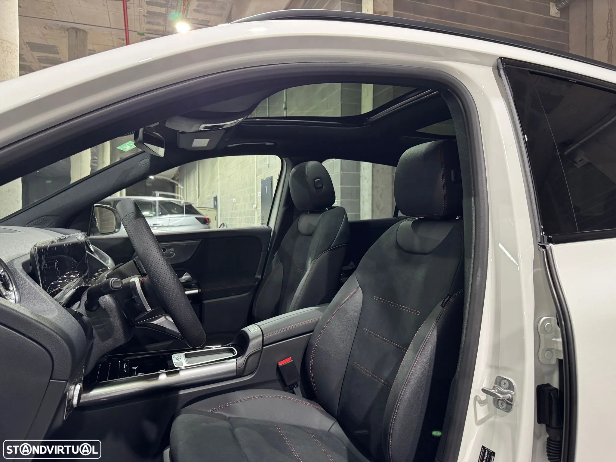Mercedes-Benz GLA 250 e AMG Line - 11