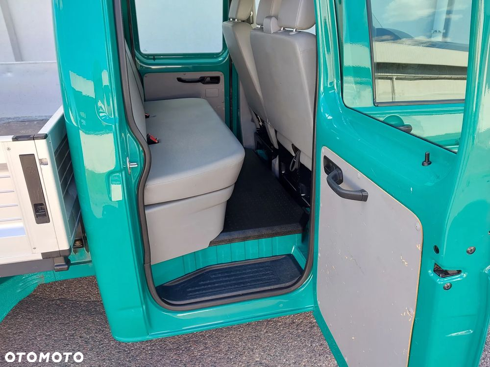Volkswagen T5 - 6
