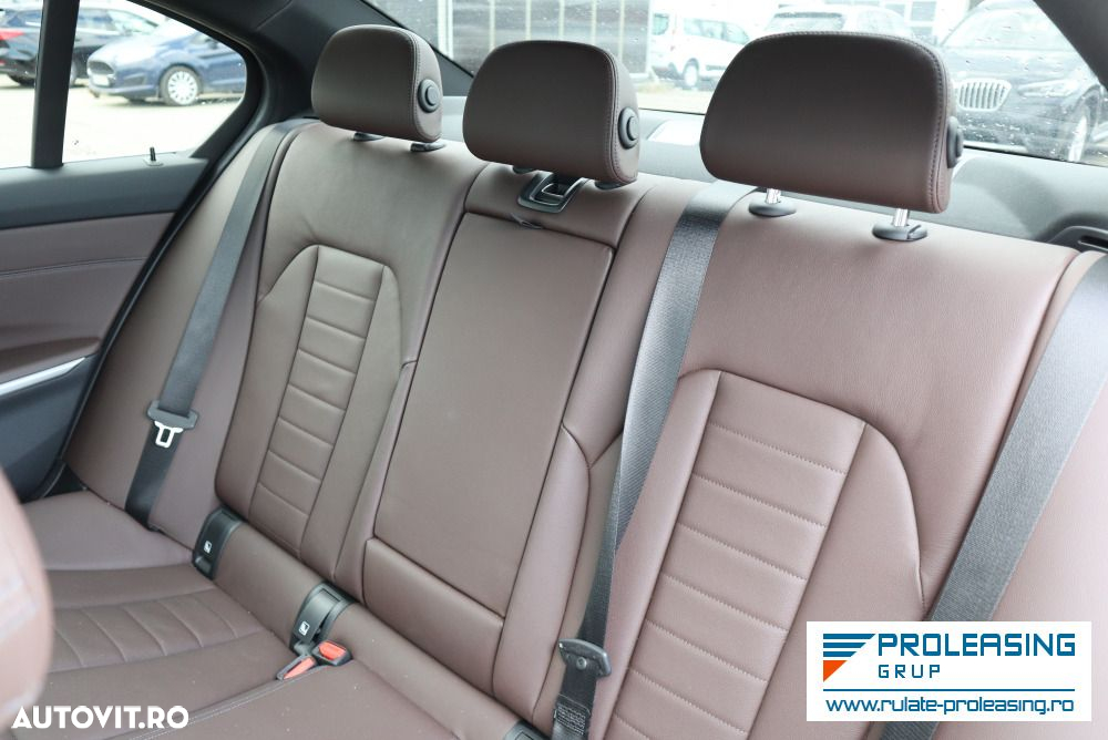 BMW Seria 3 - 18