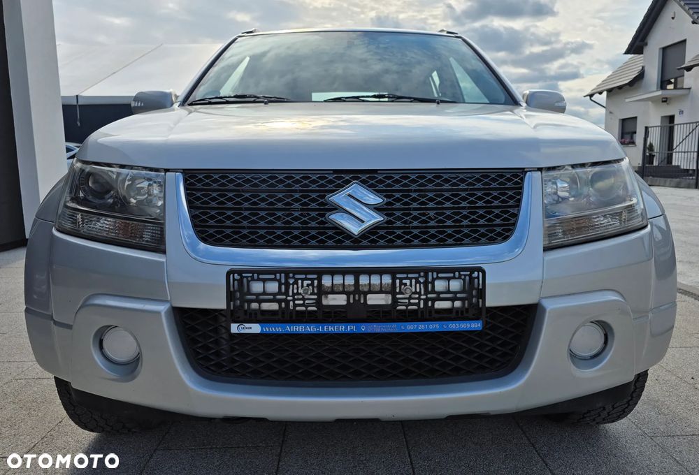 Suzuki Grand Vitara 2.4 Comfort - 3