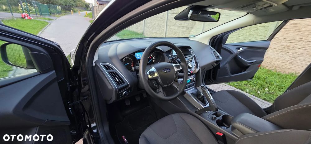 Ford Focus 1.6 EcoBoost Titanium - 15