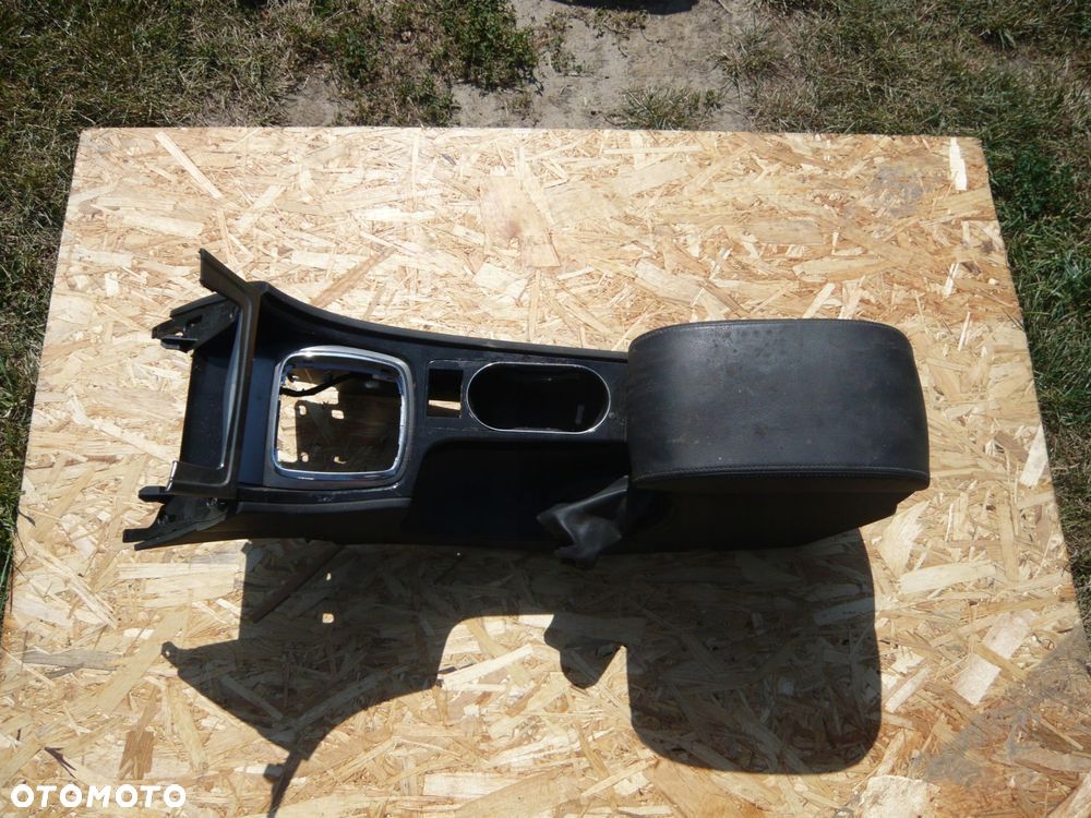 tunel środkowy podłokietnik 7s71a045a20 ford mondeo mk4 - 1
