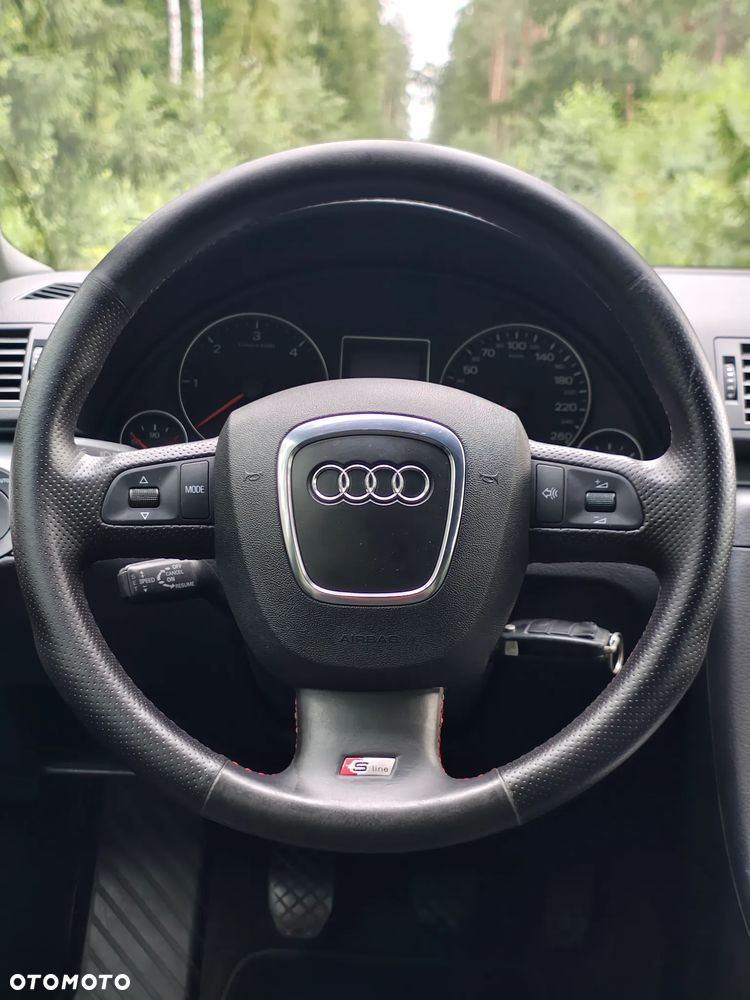 Audi A4 Avant - 27