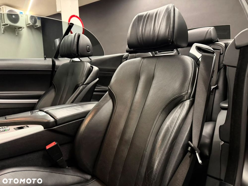 BMW Seria 6 650i xDrive Edycja M Sport - 39