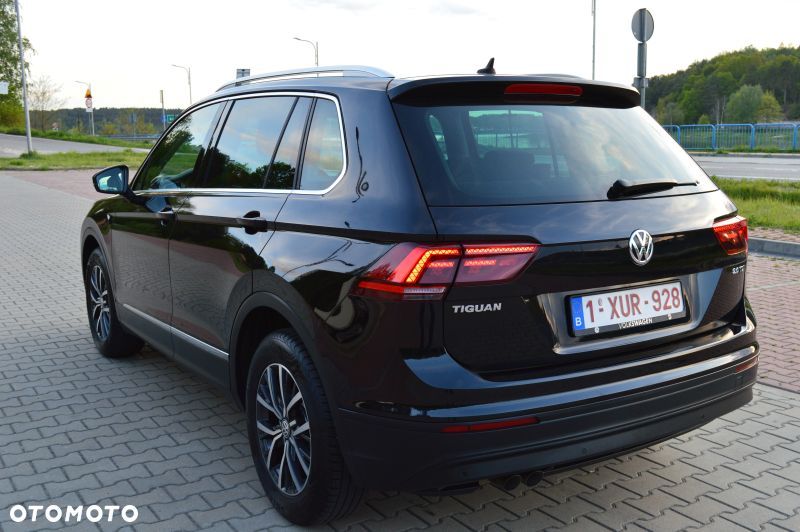Volkswagen Tiguan - 15