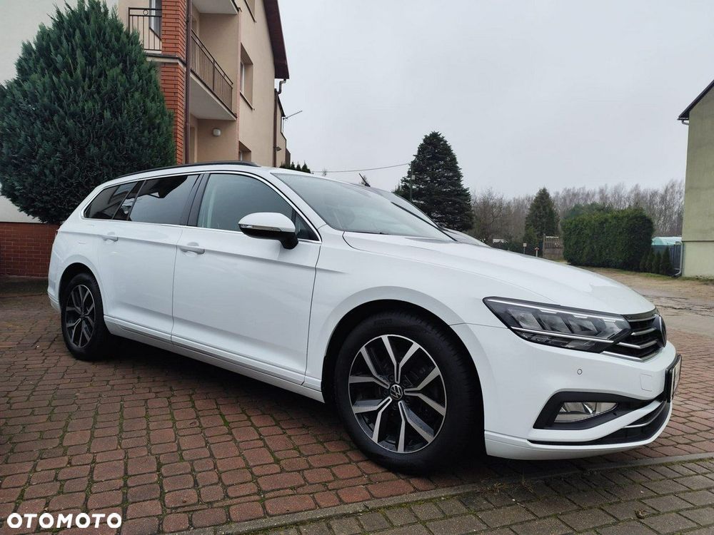 Volkswagen Passat Variant - 8