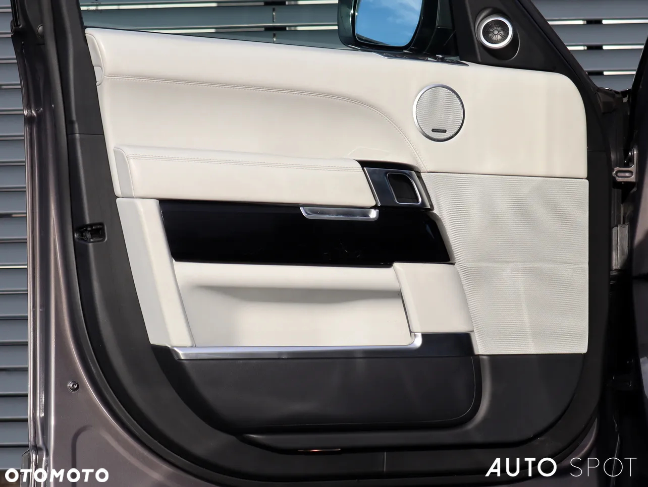 Land Rover Range Rover 4.4SD V8 AB - 11