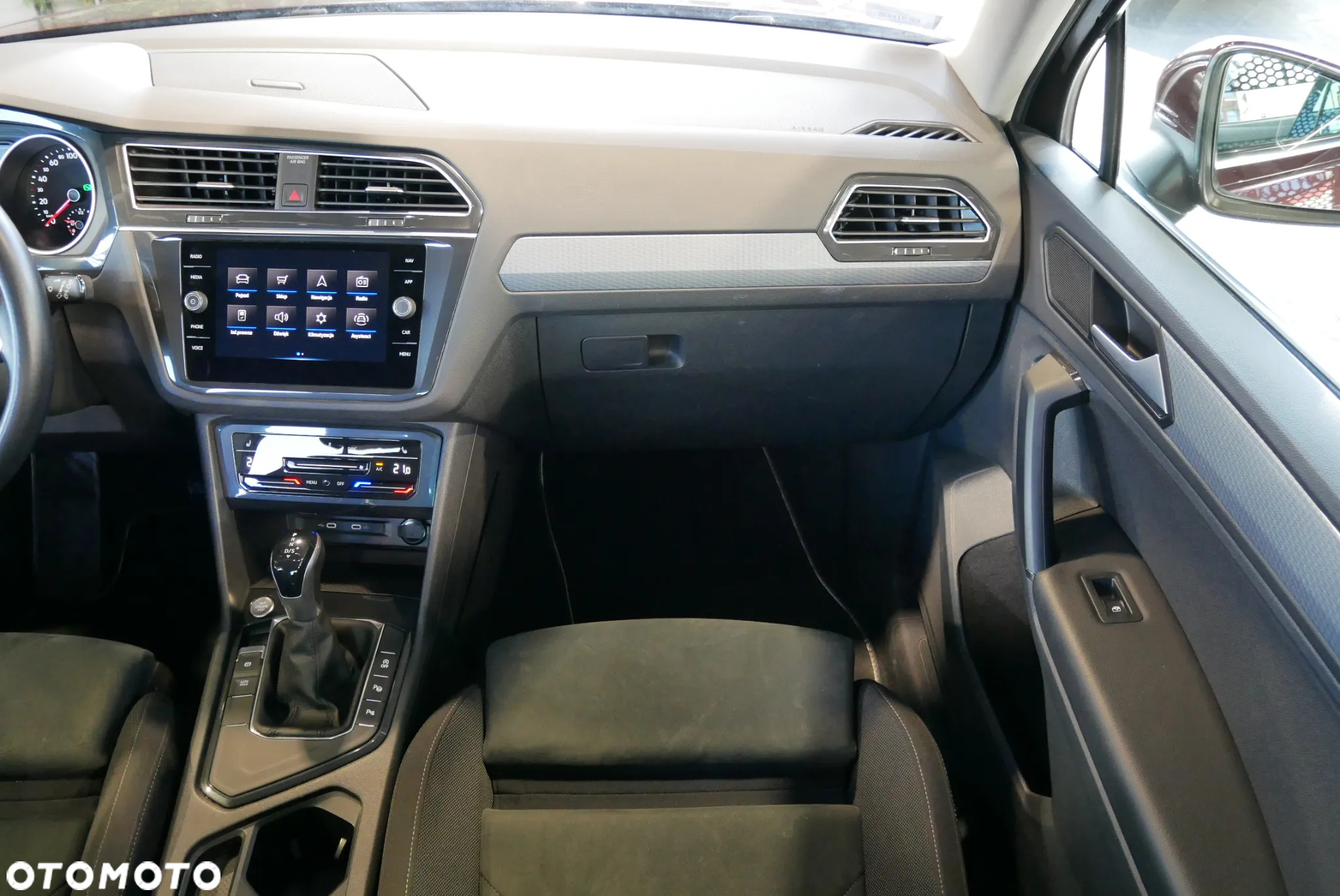 Volkswagen Tiguan 2.0 TDI BMT SCR Comfortline DSG - 17