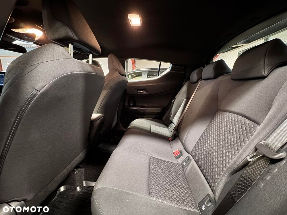 Toyota C-HR 1.8 Hybrid Comfort - 24