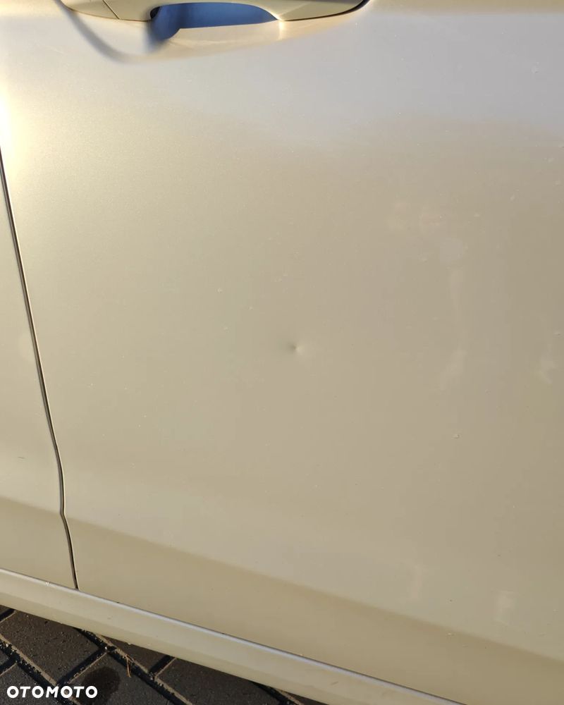 Ford Mondeo - 28