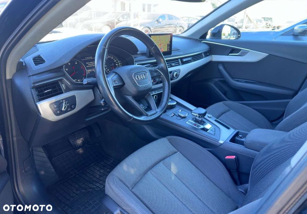 Audi A4 Avant - 8