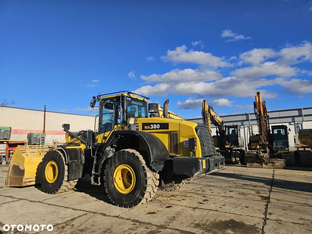 Komatsu WA 380-7 - 2