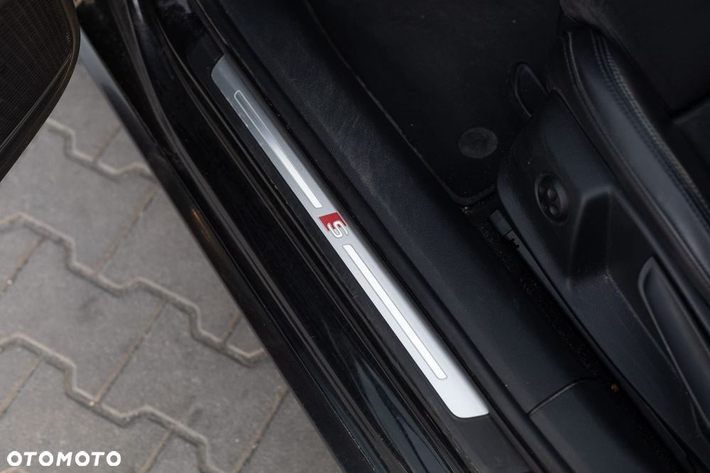 Audi A4 Limousine 2.0 TDI Quattro Sport S tronic - 20