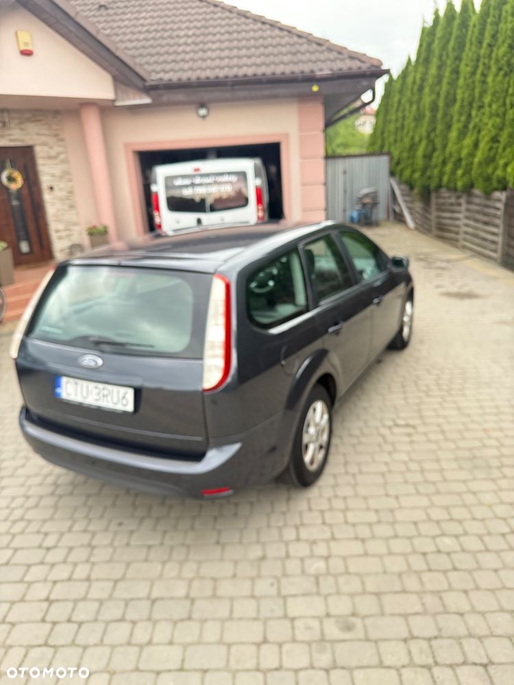 Ford Focus 1.8 Trend - 19