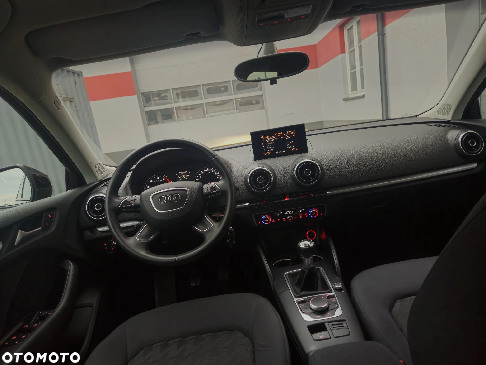 Audi A3 1.4 TFSI Sportback Ambiente - 19
