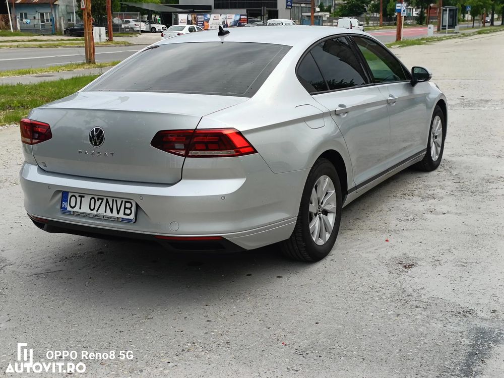 Volkswagen Passat 2.0 TDI SCR (BlueMotion Technology) Highline - 29