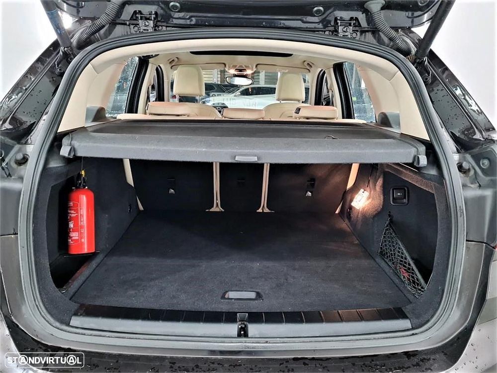 BMW X1 16 d sDrive Line Sport - 6