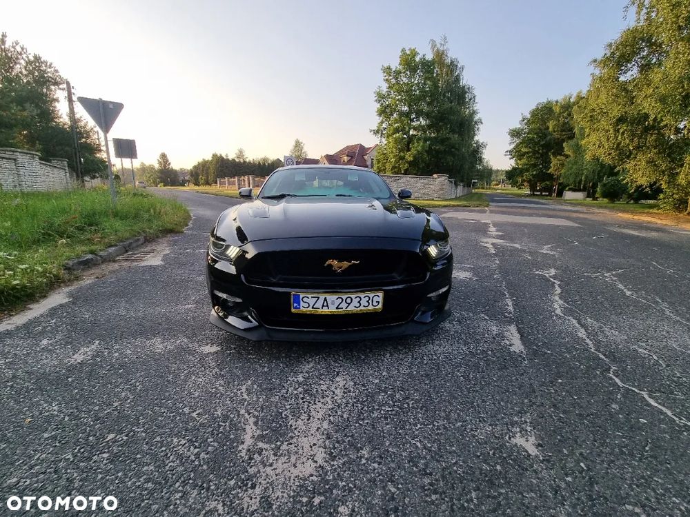 Ford Mustang - 22