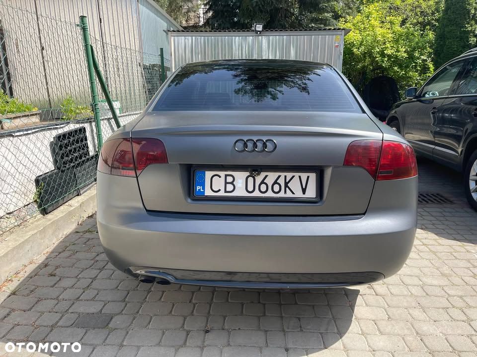 Audi A4 Limousine 2.0 TDI - 6
