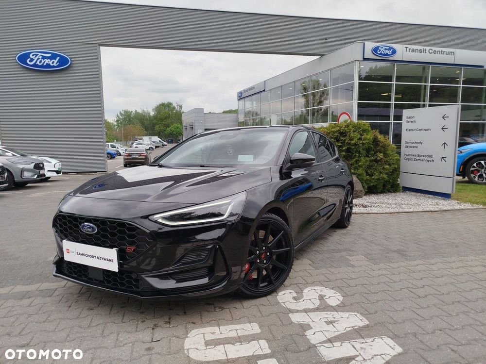 Ford Focus 2.3 EcoBoost ST X - 2