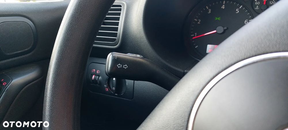 Audi A3 ver-a3-1-6-ambiente - 36