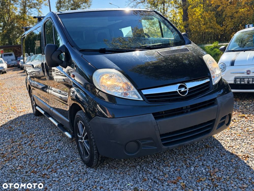 Opel Vivaro - 2