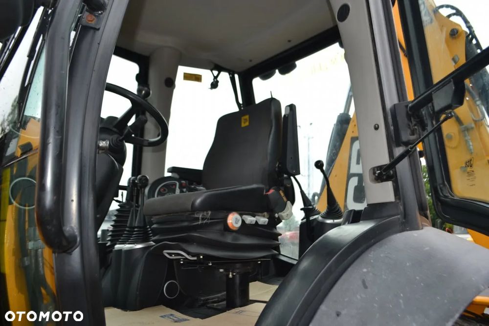 JCB 3CX - 20