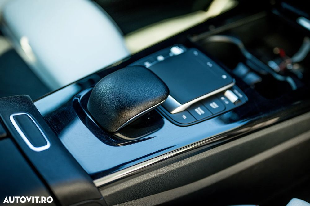 Mercedes-Benz A 180 d 7G-DCT Style - 7