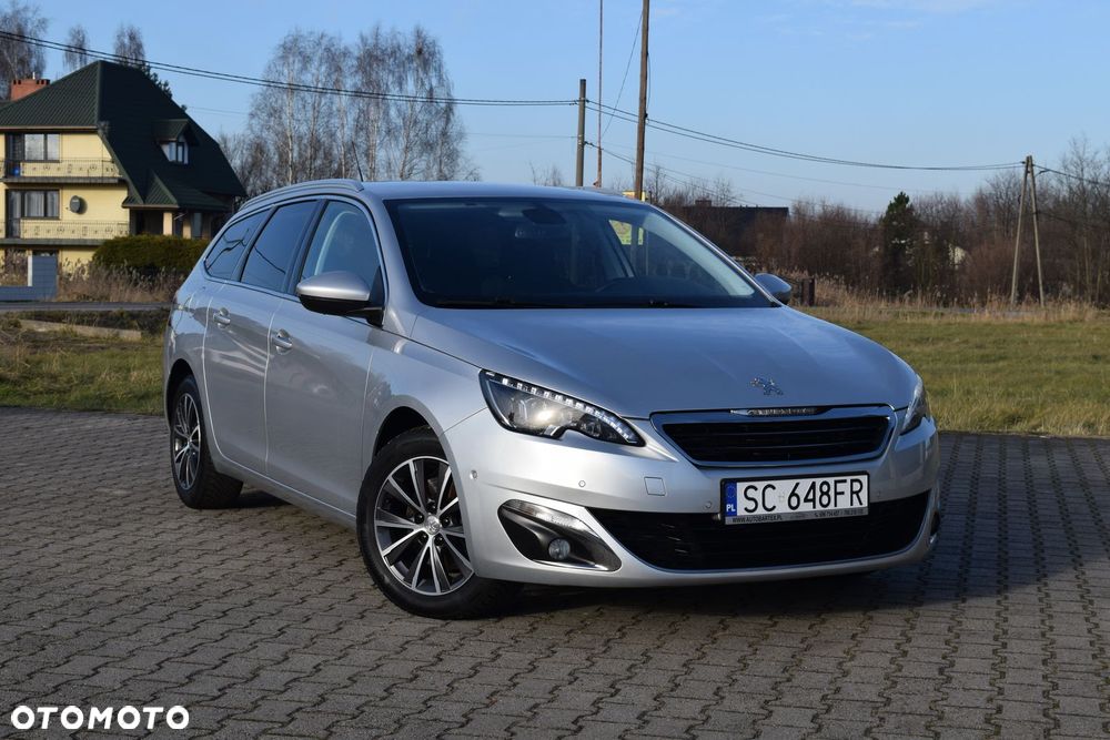 Peugeot 308 BlueHDi FAP 150 Stop & Start Allure - 11