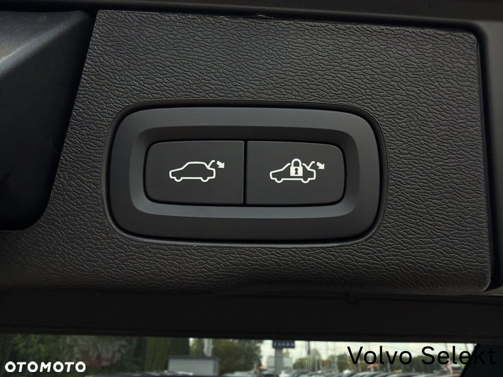 Volvo XC 60 - 33