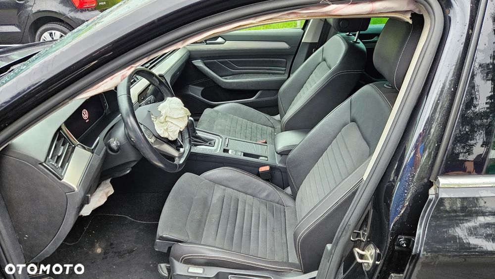 Volkswagen Passat 2.0 TDI SCR DSG Business - 21